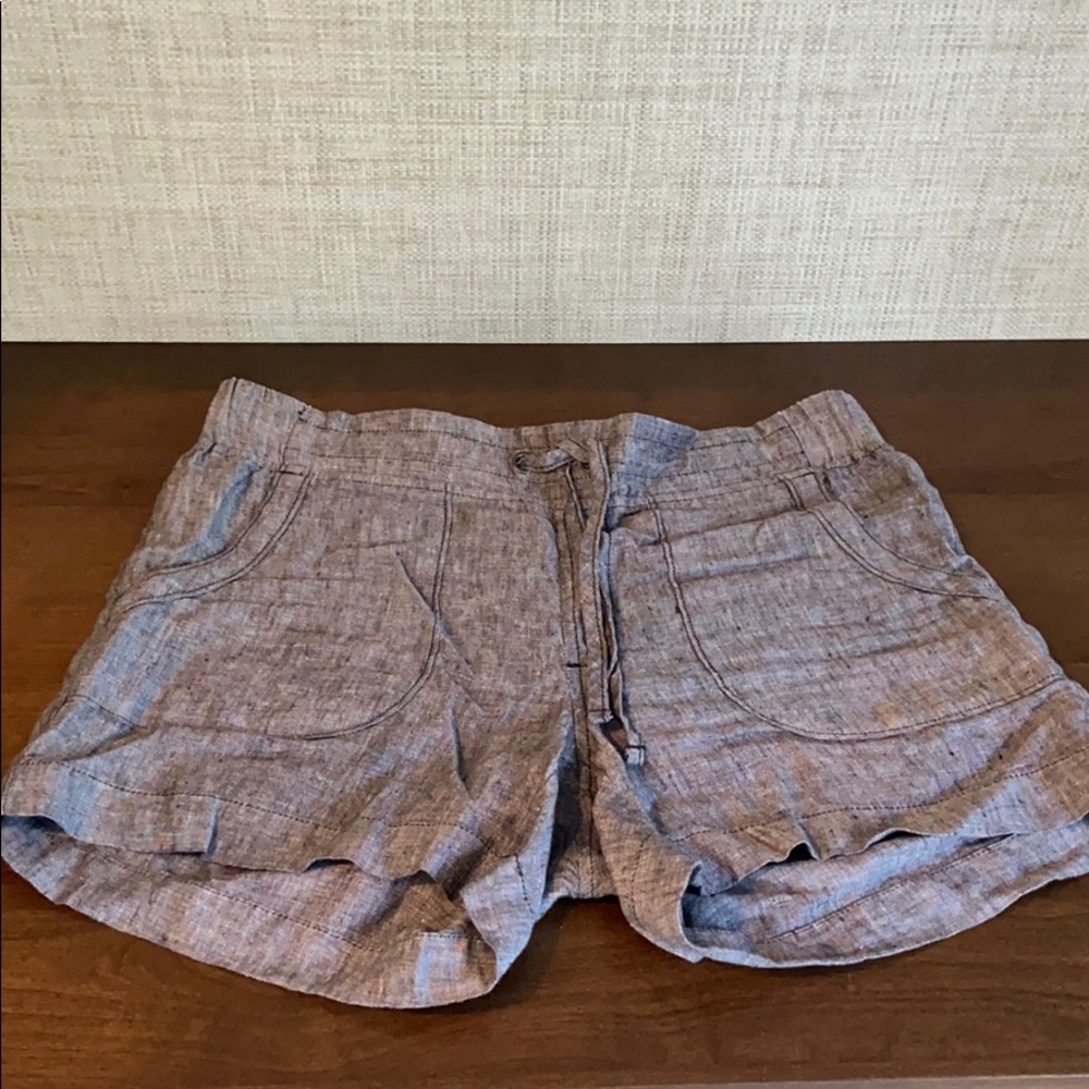 Athleta linen shorts